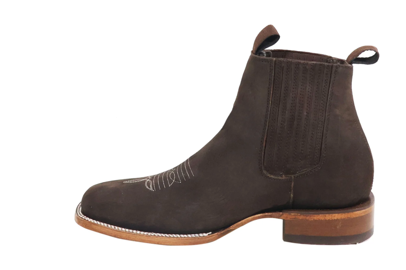 TONY BUCK - Wide Square Toe Short