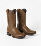 FINN - Wide Square Toe