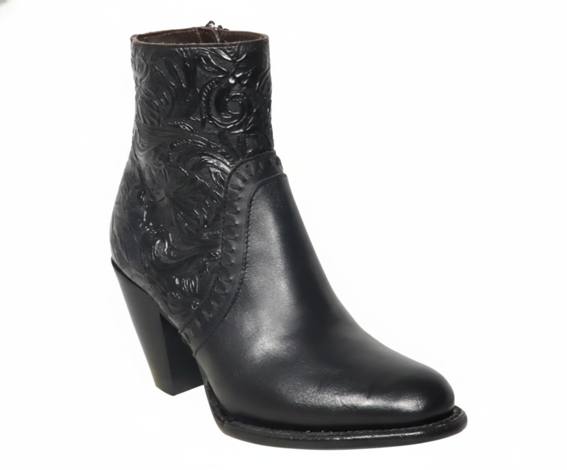 ROBBIE - Round Toe Short