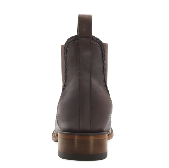 ELLIE - Wide Square Toe Short