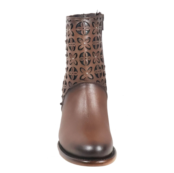 RESSE - Round Toe Short