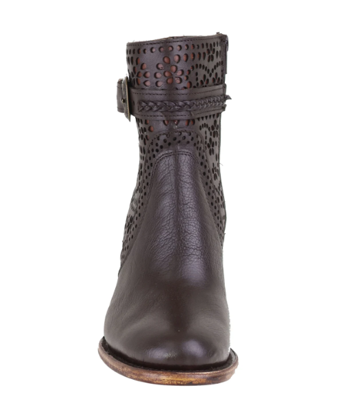 JACKIE - Round Toe Short