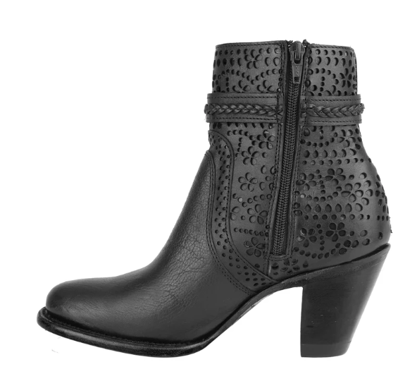 JACKIE - Round Toe Short